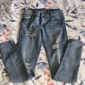 Slightly distressed low-rise jeggings!